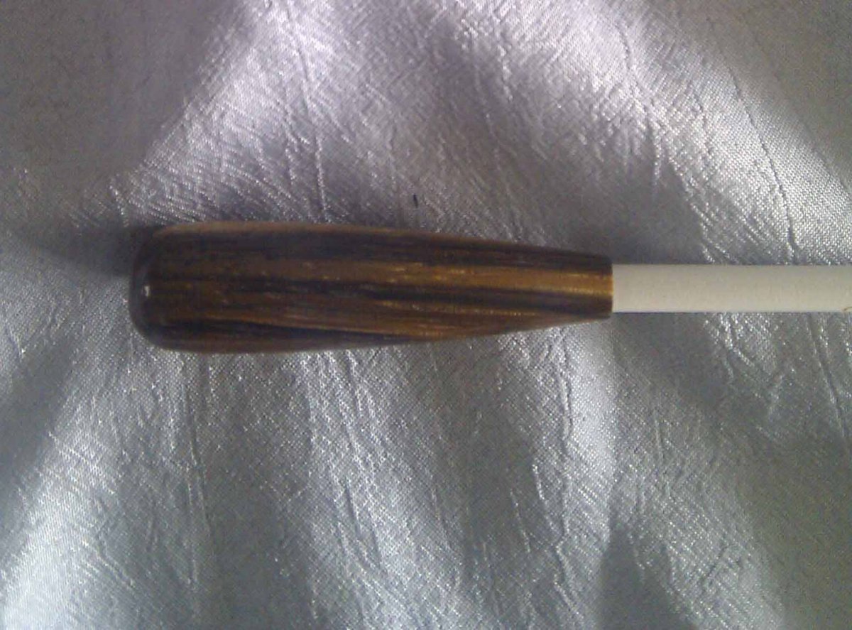 Dirigierstock Serie P, L�nge 12, Zebrawood, weiss - hacer clic aqu�