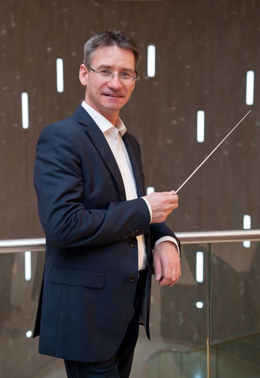 Heuschen, Daniel - hacer clic aquí Heuschen, Daniel - hacer clic aquí