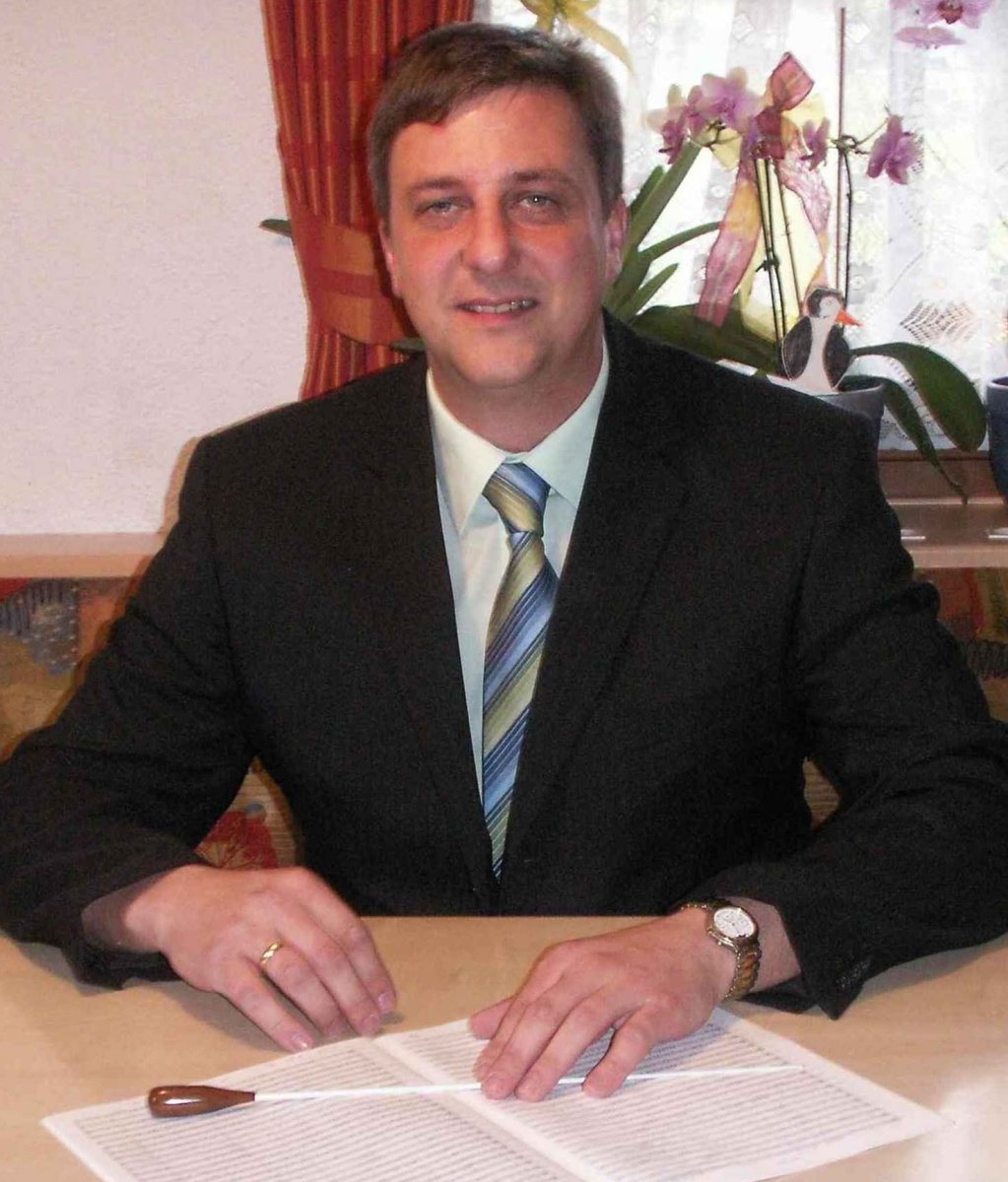 Hechenblaickner, Manfred - hacer clic aqu�